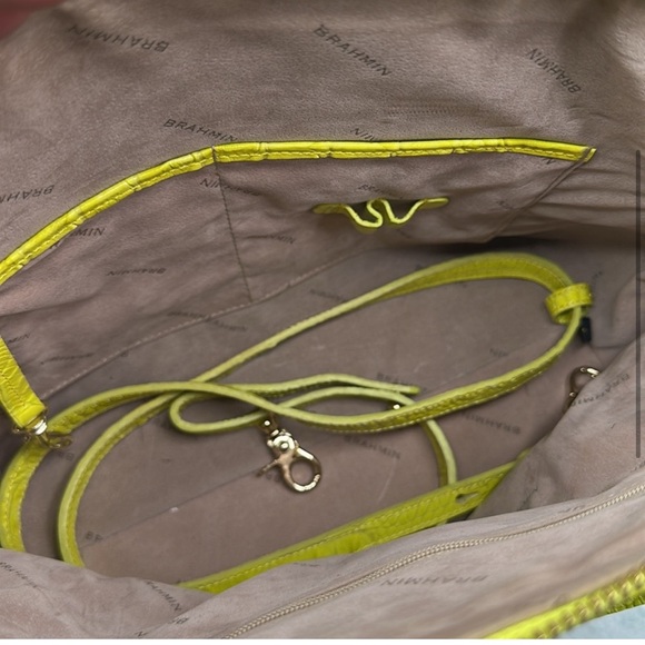 Brahmin “ Lemongrass” Crocodile Embossed Satchel with Metallic Hardware NWOT - Picture 3 of 10